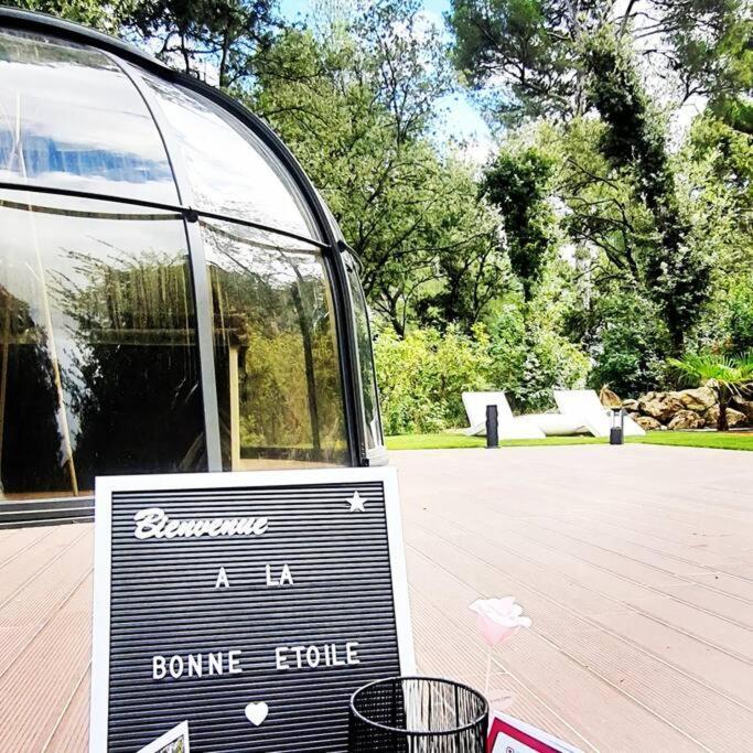 La Bonne Etoile Marseille ! Hebergement Romantique ! Jacuzzi Et Piscine Extérieur photo